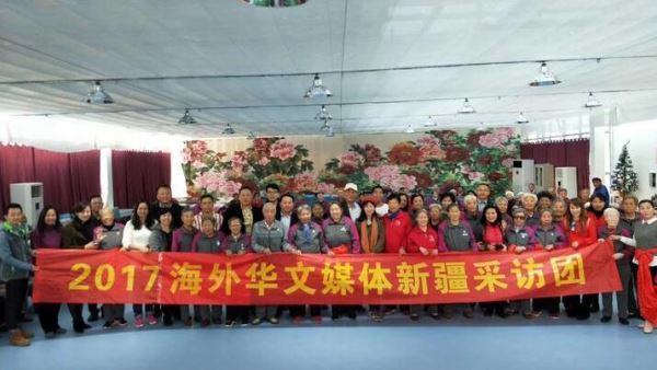 行走中国-海外华媒走进新疆兵团：兵团老兵们的幸福晚年