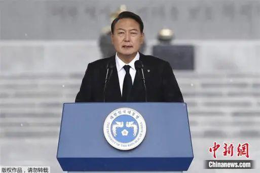 尹锡悦逮捕令成空文，韩国政治猫鼠游戏几时休？