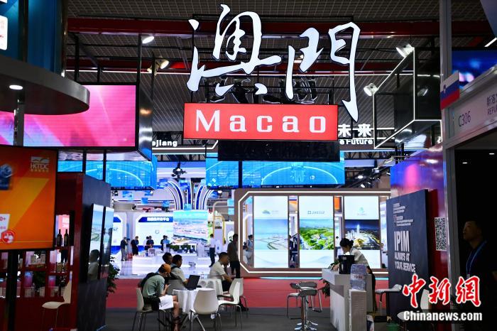 东西问丨崔世昌：华商聚首如何成为观察中国与世界互动的窗口？