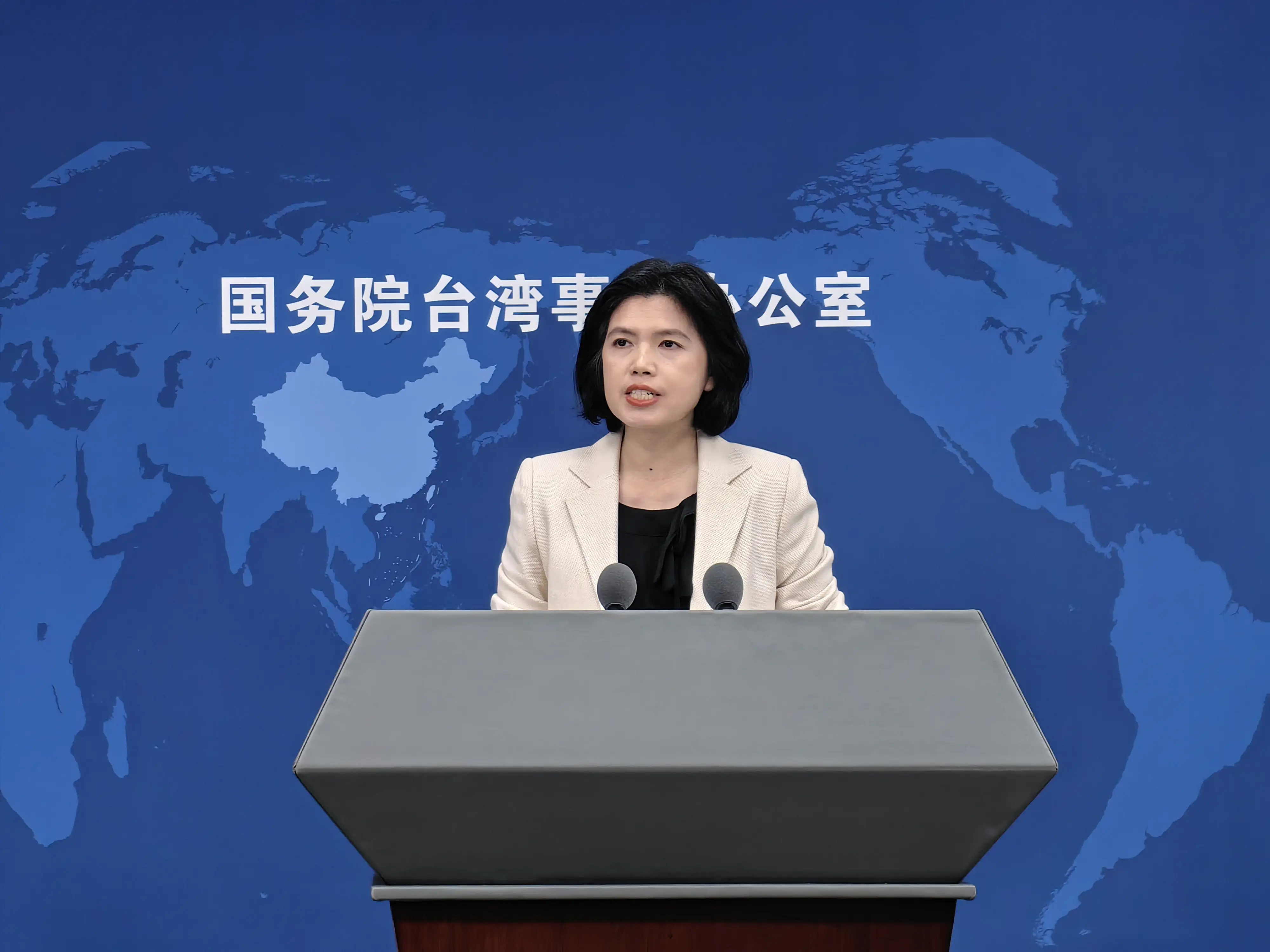 国台办发言人就台民意代表“大罢免”第二轮投票结果答记者