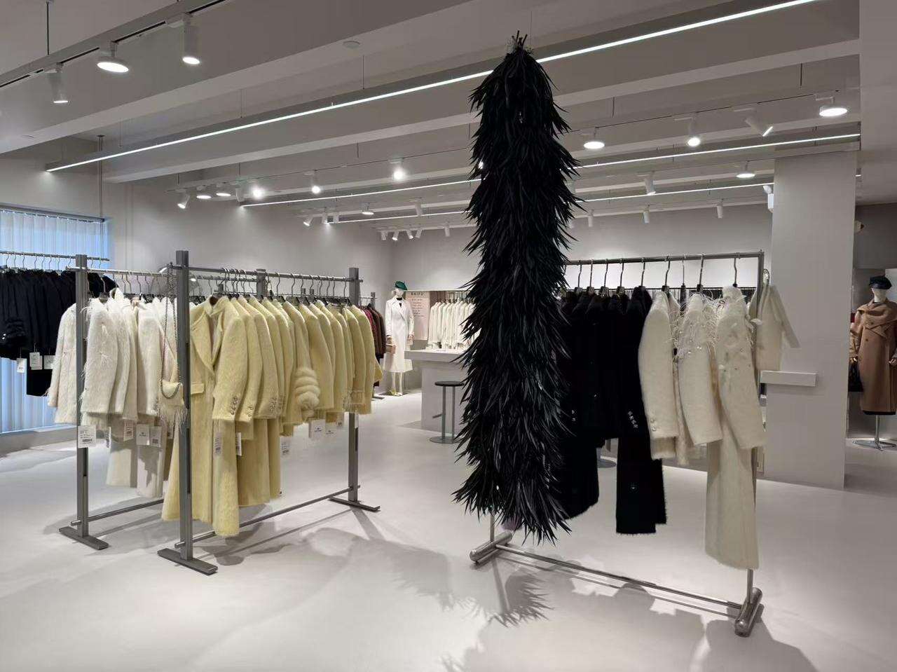 从产品上新到产业“焕新”，桐乡濮院羊毛衫市场“暖流”涌动