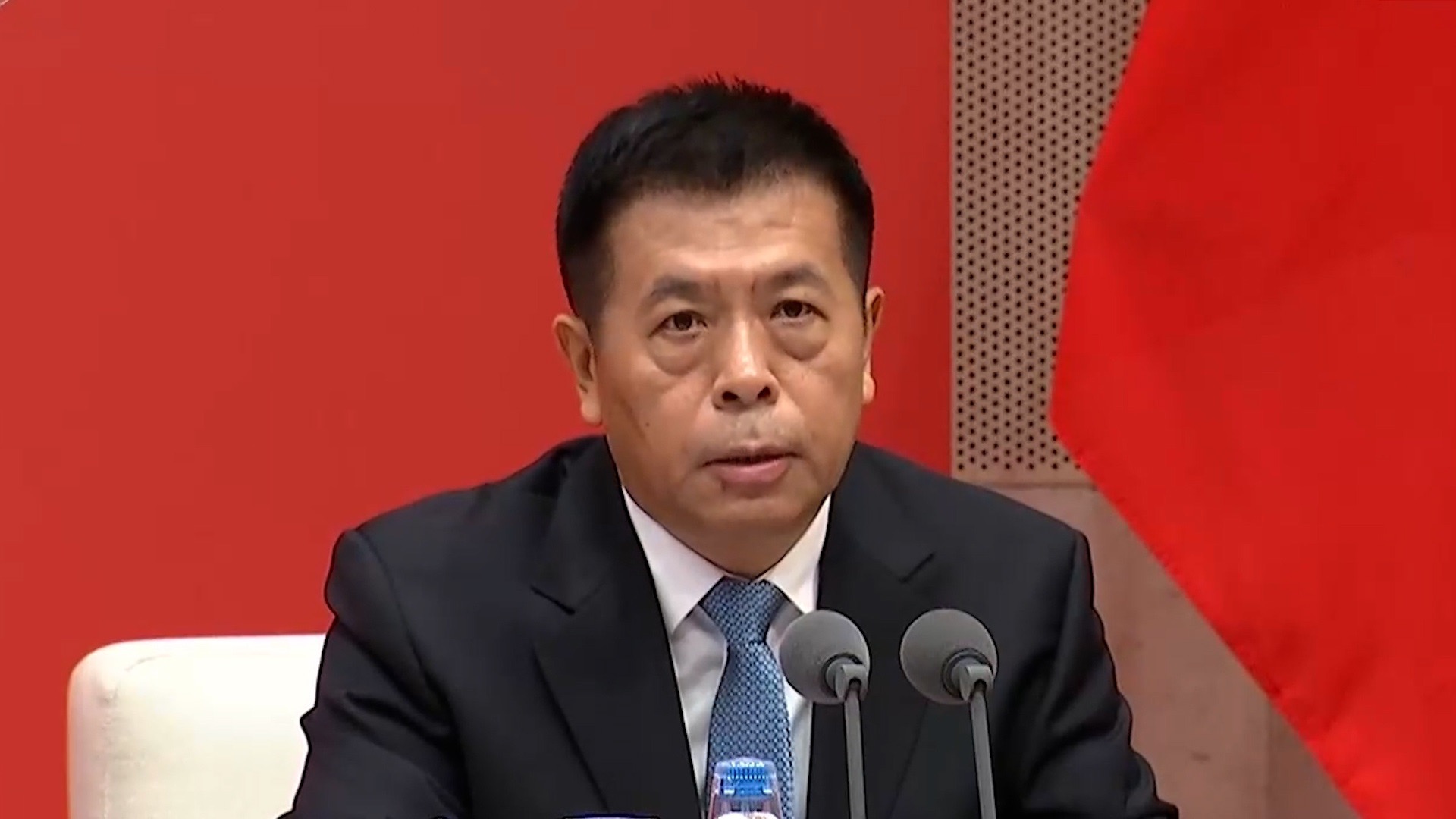 意大利卫生部部长奥拉齐奥·斯基拉奇访华