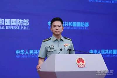 中国国防部新闻发言人陈曦就近期涉军问题答记者问