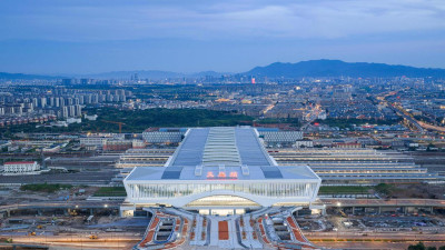 全国首例不停运改建！新建义乌站站房启用 浙江第二大高铁枢纽站来了