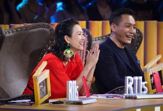 章子怡谈大女儿：虽不是亲生 但想把所有的爱给她