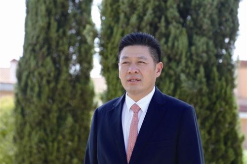 7位温籍海外侨领列席全国政协十三届一次会议