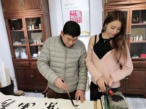 传承“诗心造印”精神,向世界讲好中国故事!——青田石门印社社长王春生