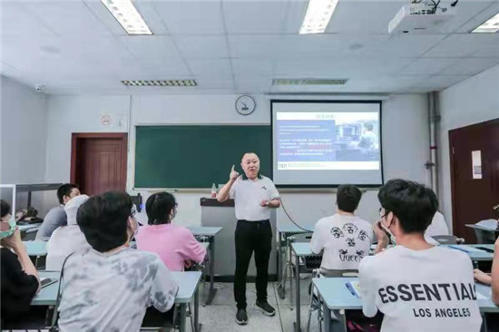 中国四川大学·泰国易三仓大学首届本硕连读新生开学