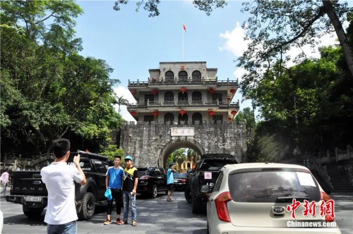 点击进入下一页