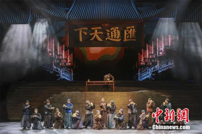 点击进入下一页